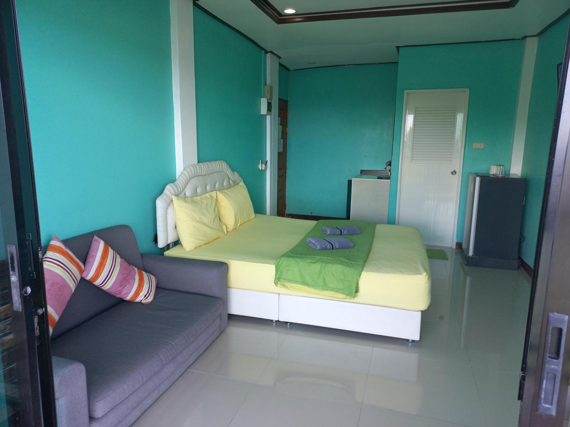 Ocean View Resort - Koh Sichang Exterior foto