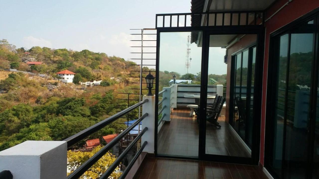 Ocean View Resort - Koh Sichang Exterior foto