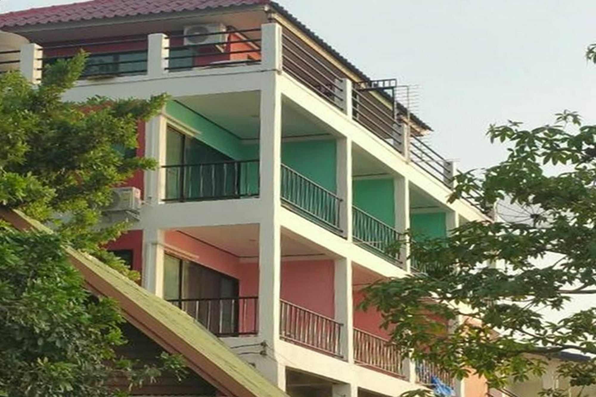 Ocean View Resort - Koh Sichang Exterior foto